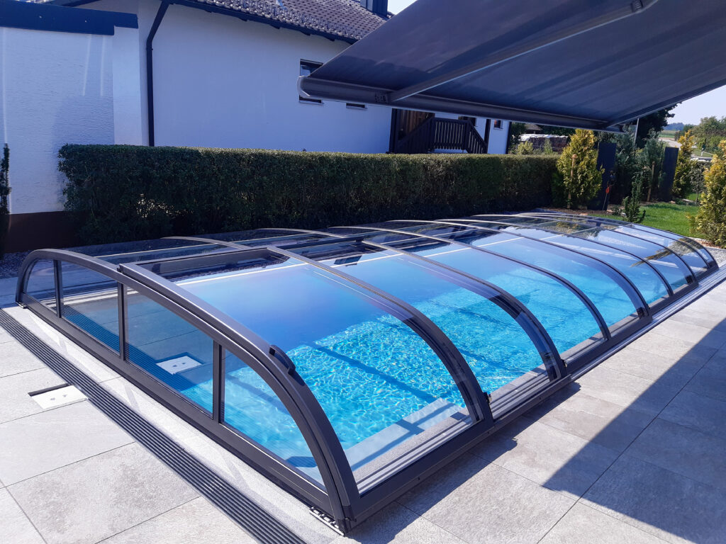flache Poolabdeckung Schönebeck
